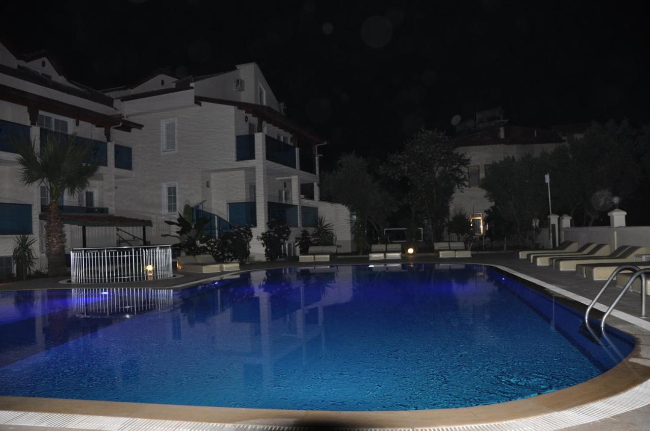 Tayfun Apart Hotel Олудениз Екстериор снимка