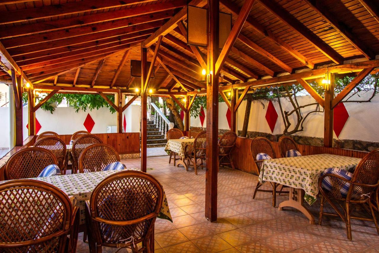 Tayfun Apart Hotel Олудениз Екстериор снимка